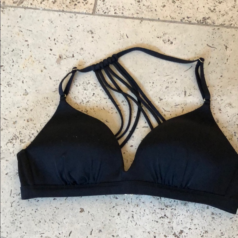 Athlete bikini top
